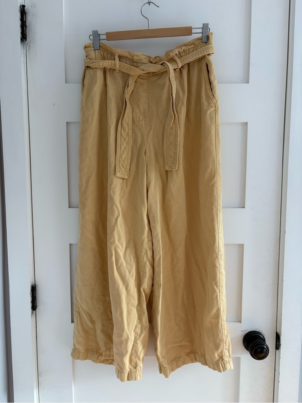 RW&Co Wide-Leg Paperbag Waist Cropped Pants size M